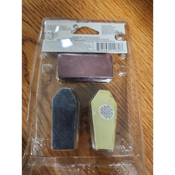 NEW LEMAX SPOOKY TOWN SET OF 3 COFFINS (#24980) NEW - Picture 2 of 2